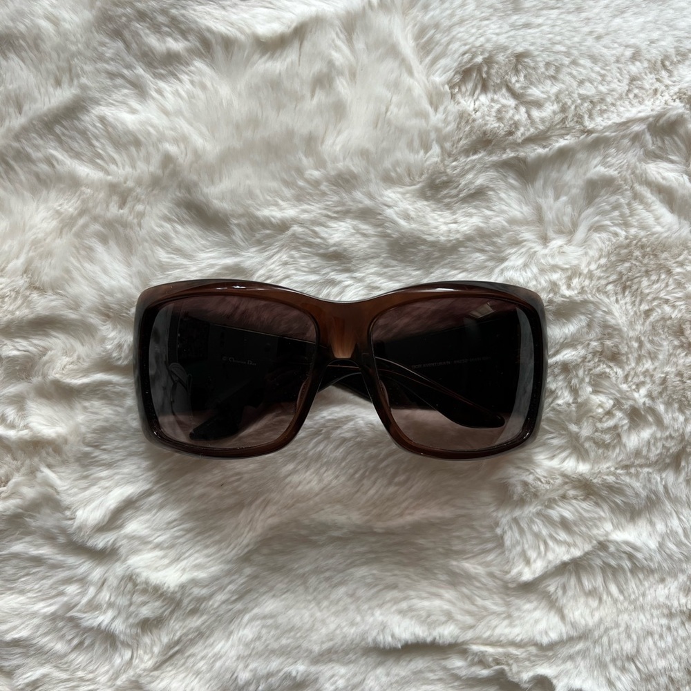 Christian Dior Wide Frame Sunglasses - Picture 2 of 9